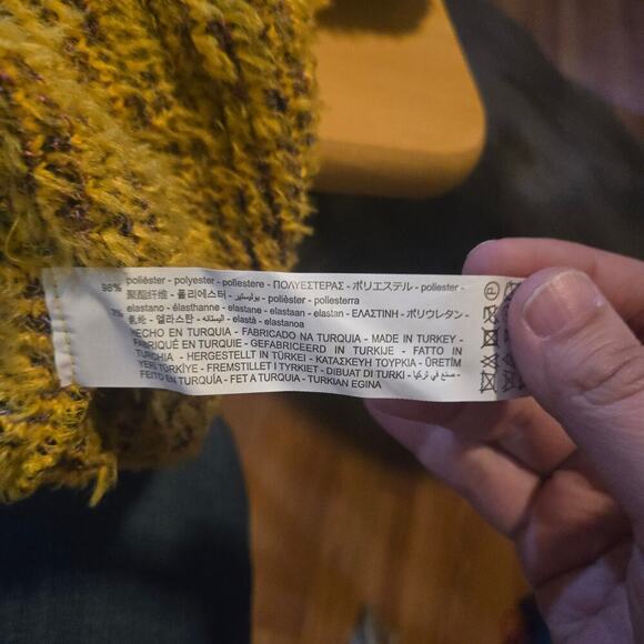 Zara Fuzzy Check Knit Plaid Mini Skirt Size M - Picture 7 of 7